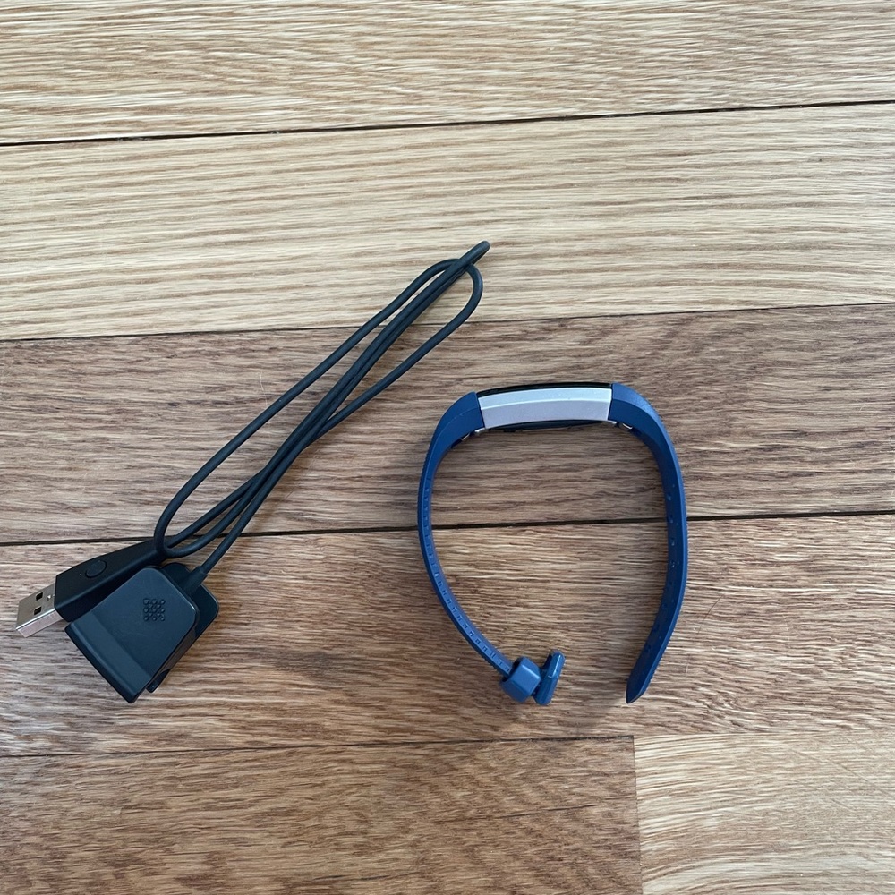 Fitbit Alta HR